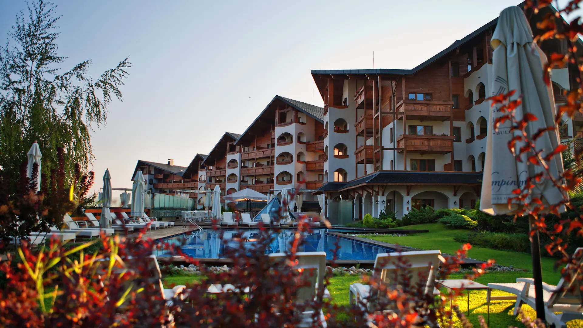 Kempinski Hotel Grand Arena Banszko 5*,