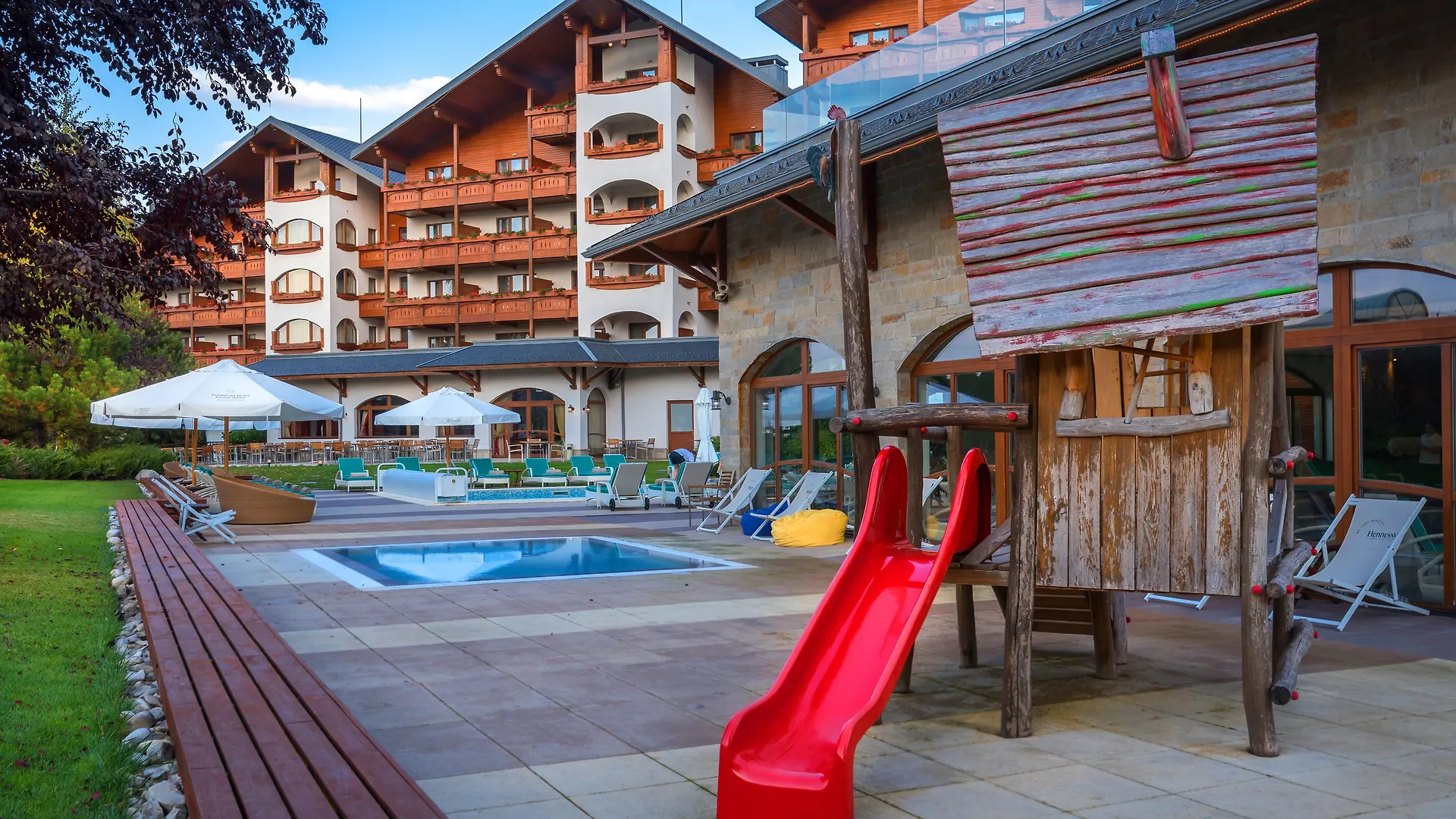 *****  Kempinski Hotel Grand Arena Bansko Bulgaria