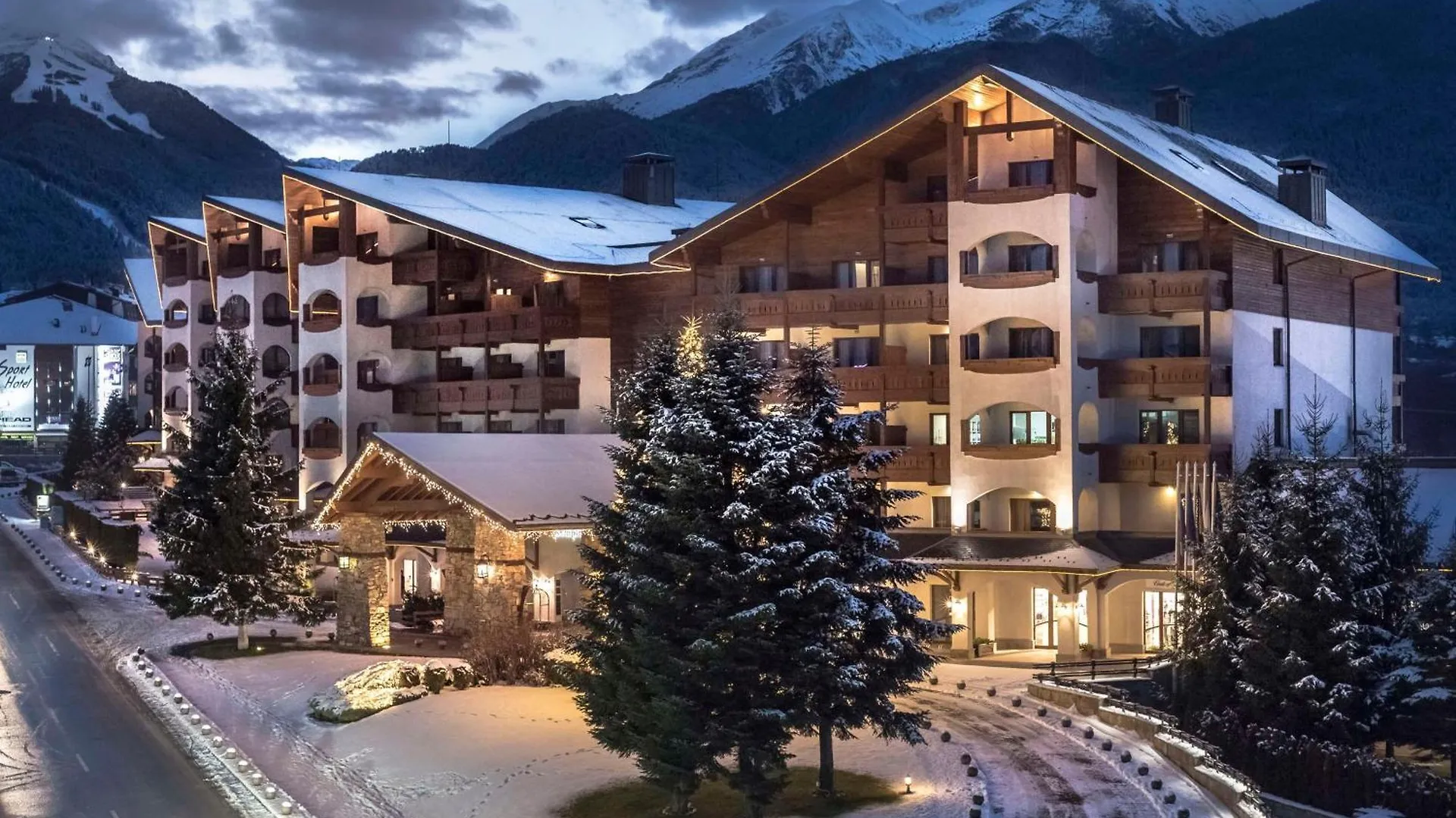 *****  Kempinski Hotel Grand Arena Bansko Bulgaria